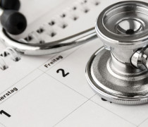 Stethoskop und calendar